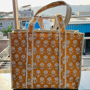 กระเป๋าช็อปปิ้งชายหาดชายหาดผ้าฝ้ายลายดอกไม้เป็นมิตรกับสิ่งแวดล้อมน้ำหนักเบากระเป๋าโท้ทผ้าควิลท์พิมพ์ลายทำด้วยมือมีช่องใส่ของสะดวก - Product Image 1