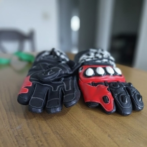 Guantes de Motociclismo Deportivos de Protección con Fuerte Agarre y Control - Product Image 5