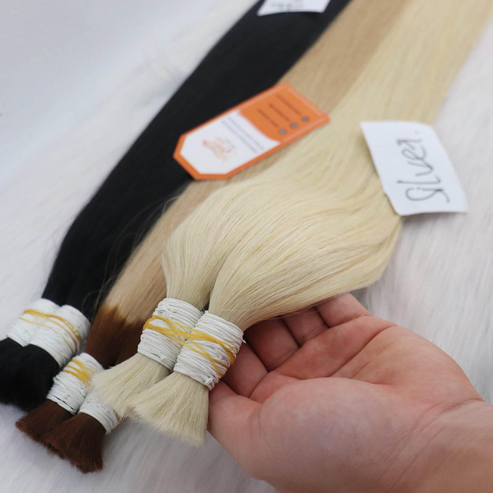 สีแพลตตินัม