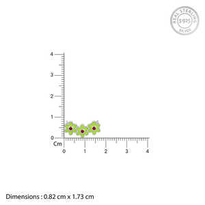 Collier triple fleur pour enfants en argent pour les jeunes fashionistas - Product Image 5