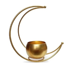 กระถางดอกไม้ทองเหลืองเคลือบผงทองดีไซน์ดวงจันทร์ครึ่งดวงมีความทนทานต่อการใช้กับเครื่องล้างจานชนิดปลอดภัย - Product Image 1