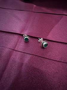 Pendientes de gota de plata unisex minimalistas hechos a mano con estilo negro ónix Stud bisel ajuste estilo étnico regalo de compromiso de boda - Product Image 5