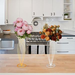 Florero Maceta para el hogar Sala de estar Dormitorio Uso decorativo Florero de metal con diseño floral en precio al por mayor - Product Image 6