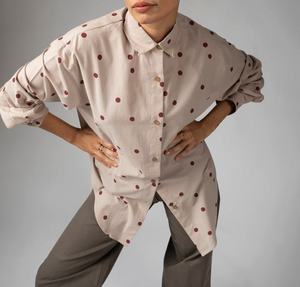Chemise à boutons à pois pour femme, manches longues bouffantes, coupe ample, en popeline de coton, décontractée, pour tous les jours, haut long, design simple - Product Image 5