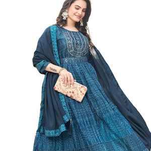 Vestido Anarkali de seda Chinon de último diseñador por Fab Zone - Product Image 1