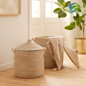 Cesta de lavandería de ratán de jacinto de agua biodegradable con asa, organizador de lavandería ecológico y elegante, Vietnam - Product Image 2