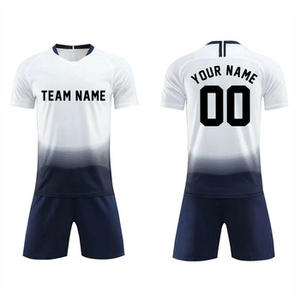 Conjunto de entrenamiento de fútbol para hombres de alta calidad uniforme de jersey con logotipo personalizado con camisa y chándal servicio OEM - Product Image 1