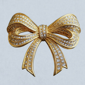 เข็มกลัดติดโบว์คริสตัลพลอยเทียมสำหรับผู้หญิงชุดสูทงานปาร์ตี้ออกแบบได้ตามต้องการ - Product Image 4