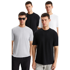 GRIMELANGE Alessandro Paquete de 4 Camisetas de Cuello Redondo para Hombre, de Algodón Orgánico, Corte Regular, Textura Gruesa - Product Image 1