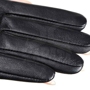 Heavy Duty Leather Breathable Eco-Friendly Fashion <b>Gloves</b> Low MOQ Custom Design Hot Sale for Outdoor and Casual Winter Use - Product Image 5