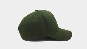 หมวกเบสบอลแบบไม่มีโครงหมวกปักลายตัวอักษรหมวกคุณพ่อแฟชั่นสีธุรกิจออกแบบโลโก้ได้ตามต้องการ - Product Image 4