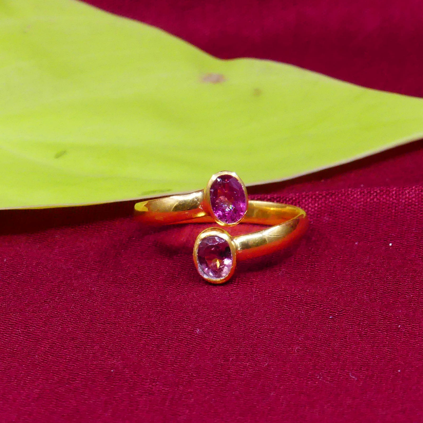 สีเหลือง