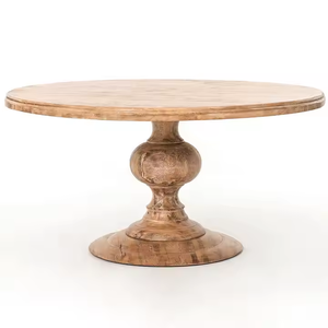 Table de salle à manger en bois élégante avec appel intemporel et construction solide conçue pour améliorer l'apparence et la fonctionnalité - Product Image 1