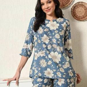 Bata corta de algodón de retazos para mujer, Vestido corto de noche, bata hecha a mano con 2 bolsillos - Product Image 1