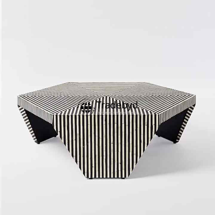 Available in different Colors