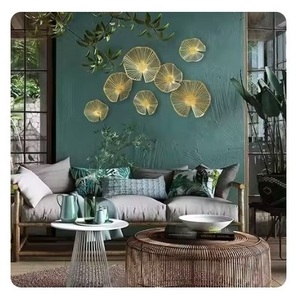 Art mural en métal fabriqué à la main, durable, artistique et idéal pour la décoration intérieure contemporaine - Product Image 2