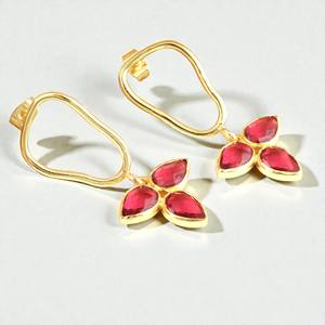 ต่างหูทรงหยดน้ำประดับควอตซ์สีแดงขนาด 4x6 มม. ต่างหูเงินแท้ 925 สำหรับเธอ - Product Image 1