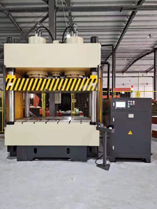 Prensa Hidráulica de Cuatro Columnas y Dos Vigas 800TS con Servomotor, Alta Precisión para Componentes de Motor y Piezas de Automóviles, 220/380/440V, 1 Año de Garantía - Product Image 3