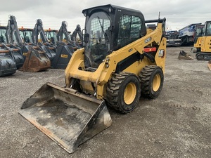 Cargadoras de Dirección Deslizante Caterpillar 246D Usadas de Alta Calidad con Pocas Horas de Trabajo para Construcción y Agricultura en Venta - Product Image 5