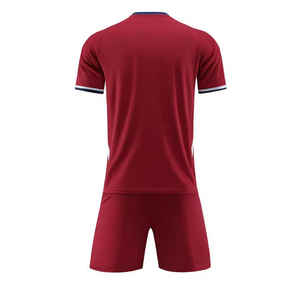 Uniforme de football teint par sublimation personnalisé, ensemble de conceptions courtes, col rond respirant à séchage rapide, entraînement de football en plein air unisexe - Product Image 3