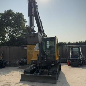 Mini-excavatrice Volvo EC55D d'occasion, 5T, avec godet de terrassement, moteur et pompe d'origine, modèle coréen 2021 - Product Image 6