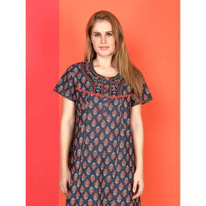 Robe de nuit longue en coton décontractée pour femme Evolve, imprimée, à manches courtes, avec poches latérales boutonnées, taille XS, tissée douce - Product Image 3