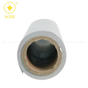 Rotolo di tessuto metallico con superficie lucida isolante permeabile al vapore per isolamento termico elettrico - Product Image 1