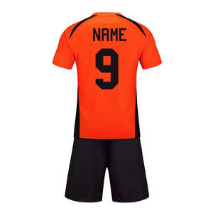 OEM Haute Qualité Nouveau Design de Sublimation Uniforme de Football pour Hommes Vêtements de Sport Uniforme d'Entraînement de Football Meilleur Maillot de Football Service OEM - Product Image 3