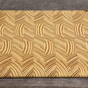 Meilleure planche à découper rectangulaire en bois avec poignée de 12mm d'épaisseur, durable et lavable au lave-vaisselle - Product Image 2
