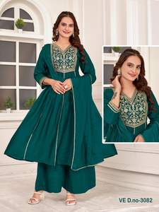 Ropa Étnica India, Último Diseño, Atuendo Elegante, Vestido Vichitra Kurti con Pantalón y Dupatta con Bordado, Proveedor Indio - Product Image 4