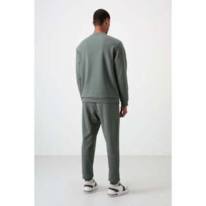 Conjunto Deportivo Casual para Hombre en Color Caqui, Algodón, Corte Cómodo, Bordado, Textura Gruesa y Suave 85254 - Product Image 1