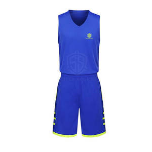 Conjunto de ropa de baloncesto de secado rápido de gama alta personalizado Diseño único Transpirable y opciones de talla grande Hecho a mano en Pakistán - Product Image 2
