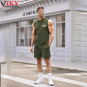 Pantaloncini da allenamento senza maniche da uomo completi da 2 pezzi con canotte con cappuccio tuta da ginnastica - Product Image 4