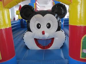 Château gonflable Mickey Mouse avec matériau en PVC pour le plaisir des enfants et utilisation commerciale en extérieur - Product Image 6
