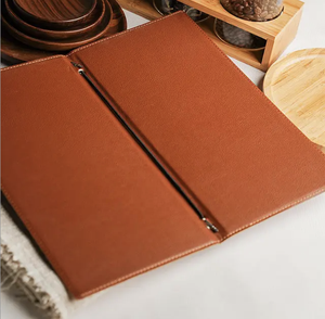 DIVRIS DRL-111 Porte-menu en cuir PU marron avec cordon de fermeture pour restaurants, hôtels, taille personnalisable, capacité multi-pages - Product Image 6