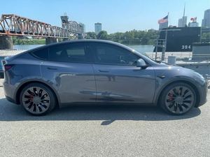 Offre exceptionnelle : Tesla Model Y Performance d'occasion 2022 - Prêt à être expédié - Product Image 3
