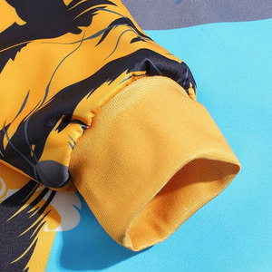 Sweat à capuche imprimé pour homme de qualité supérieure, tissu doux, look élégant, idéal pour un style urbain - Product Image 4