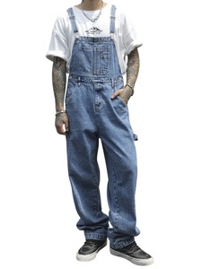 Salopette en jean ample pour homme, style streetwear, avec logo personnalisé - Product Image 3