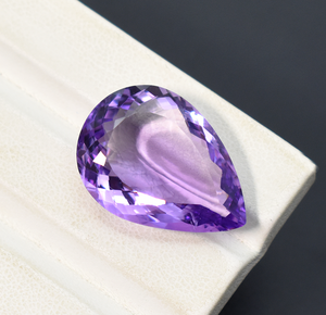 Meilleure qualité violet améthyste poire coupe pierre précieuse 21X14X8mm tailles facette coupe pierre oeil propre pierre précieuse en vrac pour la fabrication de bijoux. - Product Image 3