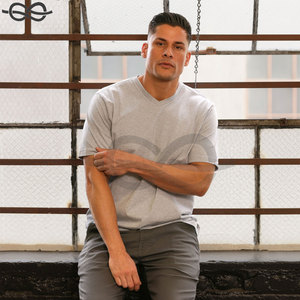 เสื้อยืดคอกลมคลาสสิค ATHLETIC สำหรับผู้ชาย ผ้าทอพรีเมียม ชุดกีฬา ออกแบบได้ตามต้องการ พิมพ์โลโก้ แห้งเร็ว ระบายอากาศดี สั่งทำได้ - Product Image 6