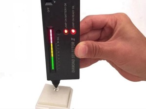 Mehrajudin Gems – Pierre précieuse en moissanite naturelle de qualité supérieure, couleur D, pureté VVS1, taille 5x5 MM, pour bague en diamant et bijoux de mode - Product Image 4