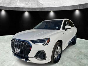 Q-3 PREMIUM S LINE 45 TFSI 2025 USADO, Bajo Kilometraje, Motor en Buen Estado, Neumáticos R18, Techo Panorámico, Faros LED, Listo para Enviar - Product Image 6