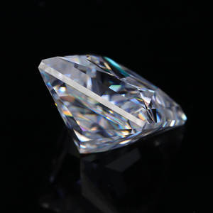 เพชรสังเคราะห์สำหรับทำเครื่องประดับได้รับการรับรองจากแล็บตัว D เพชรสีรูปตัว D มีความคมชัดสูงตัดเพชรสีขาวและได้รับการรับรองจากร้านทำเครื่องประดับ - Product Image 1