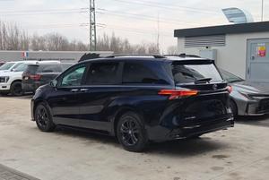 Nuevo Toyota Sienna XSE HÍBRIDO 2025 de 7 Plazas con Transmisión Automática, SUV/Vehículo Todoterreno/Pickup - Product Image 5