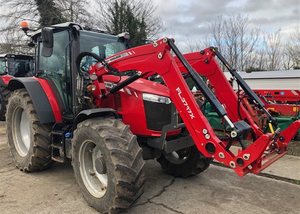 3 vannes à commande à distance arrière utilisées sur les tracteurs agricoles Massey Ferguson 5708 Utility Dyna-4 à 16 vitesses Power Shift à vendre - Product Image 2
