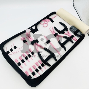 Nouveautés : Kit d'outils pour extensions capillaires roses – Crochets, pinces, boîte, fils, aiguilles, ruban de vison durable, pinces en acier – Kit d'outils capillaires en acier - Product Image 4