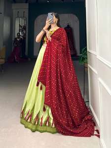 Dernier ensemble de créateurs Style moderne de qualité supérieure Tussar Silk Lehenga Choli & Dupatta avec impression et travail en feuille exportateur indien - Product Image 4