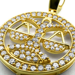 Personalizado de alta calidad Iced Out VVS Moissanite diamante Hip Hop 925 plata esterlina Libra diamante colgante símbolo de la justicia - Product Image 3