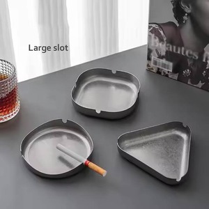 Cenicero Clásico Premium de Acero Inoxidable con Acabado Marrón, Fácil de Limpiar, Independiente, con Logotipo Personalizado, Accesorio para Fumar en Casa o Bar - Product Image 6