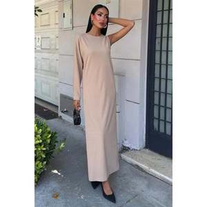 Robe longue à une manche Aethra 2693-8, respirante, confortable et élégante - Product Image 6